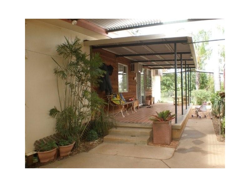 222 Whytes Rd, St George QLD 4487