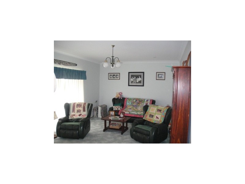 19 Summer Avenue, Dalby QLD 4405