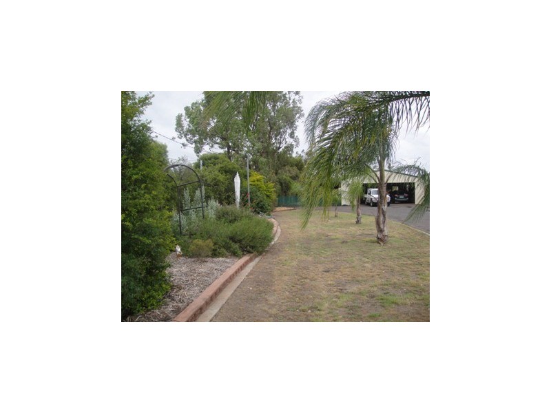 19 Summer Avenue, Dalby QLD 4405