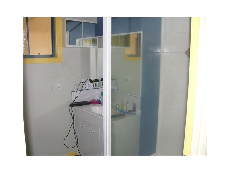 26 Bridge Street, Taroom QLD 4420