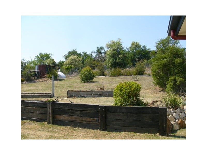 26 Bridge Street, Taroom QLD 4420