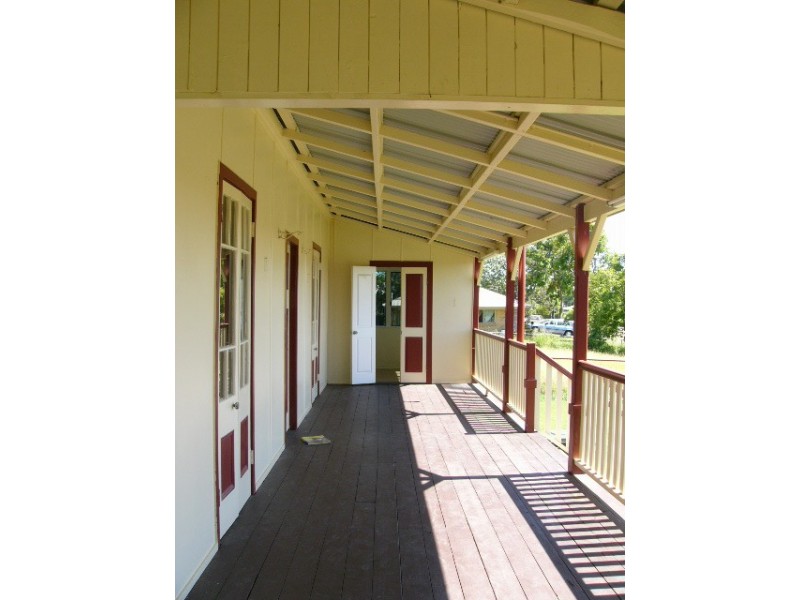 26 North Street, Taroom QLD 4420