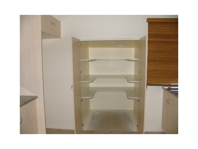 26 North Street, Taroom QLD 4420