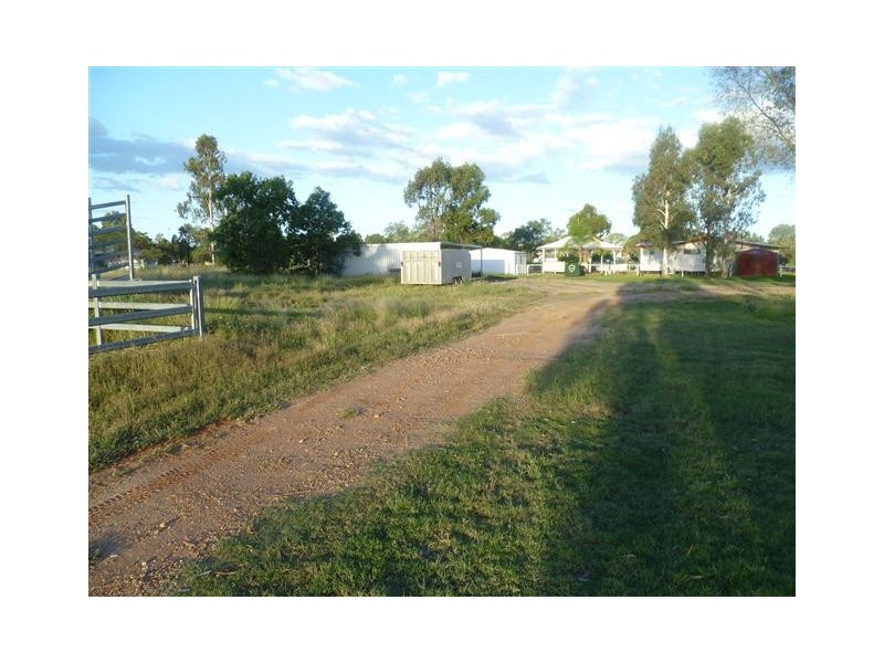 13-15 Maiden Street, Roma QLD 4455