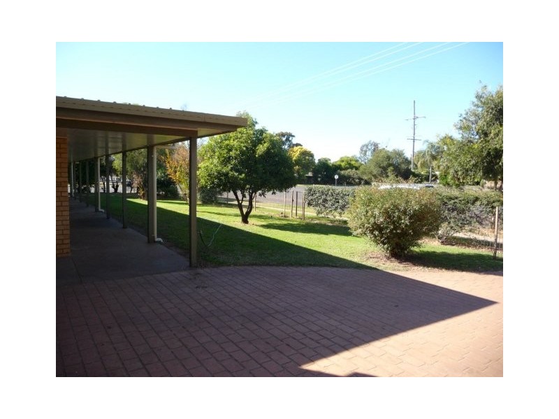 77 Alfred, St George QLD 4487