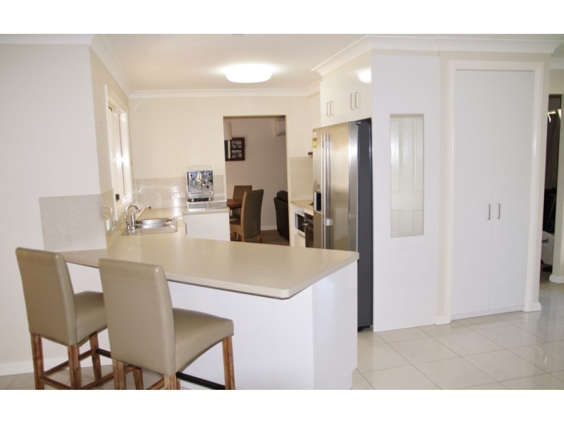 19 Alexander Avenue, Roma QLD 4455