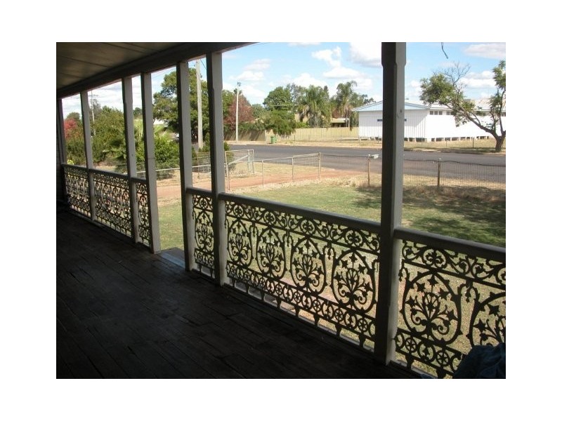 33 Scott Street, St George QLD 4487