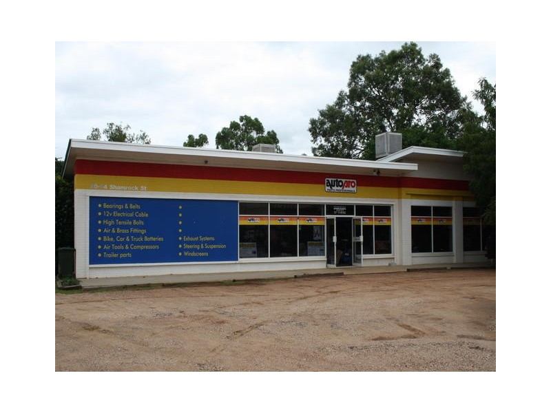 84 SHAMROCK ST, Blackall QLD 4472