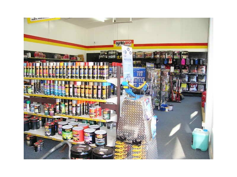 84 SHAMROCK ST, Blackall QLD 4472