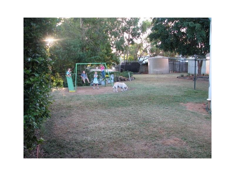 84 SHAMROCK ST, Blackall QLD 4472
