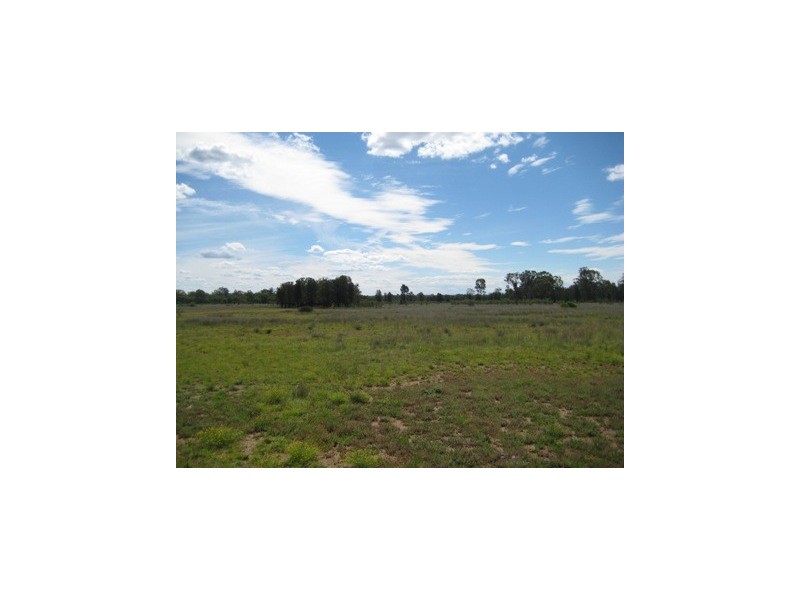 L5-8 WEEGUNNA STATION, Dalby QLD 4405