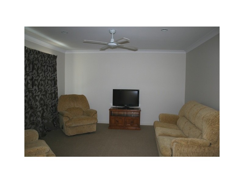 L1 CNR DAWSON/DAISY ST, Miles QLD 4415