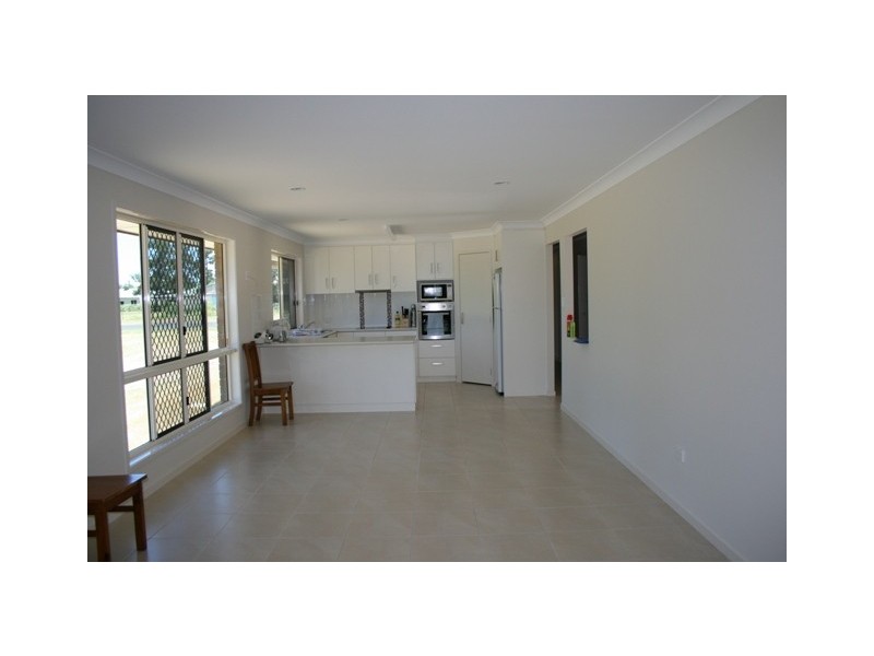 L1 CNR DAWSON/DAISY ST, Miles QLD 4415