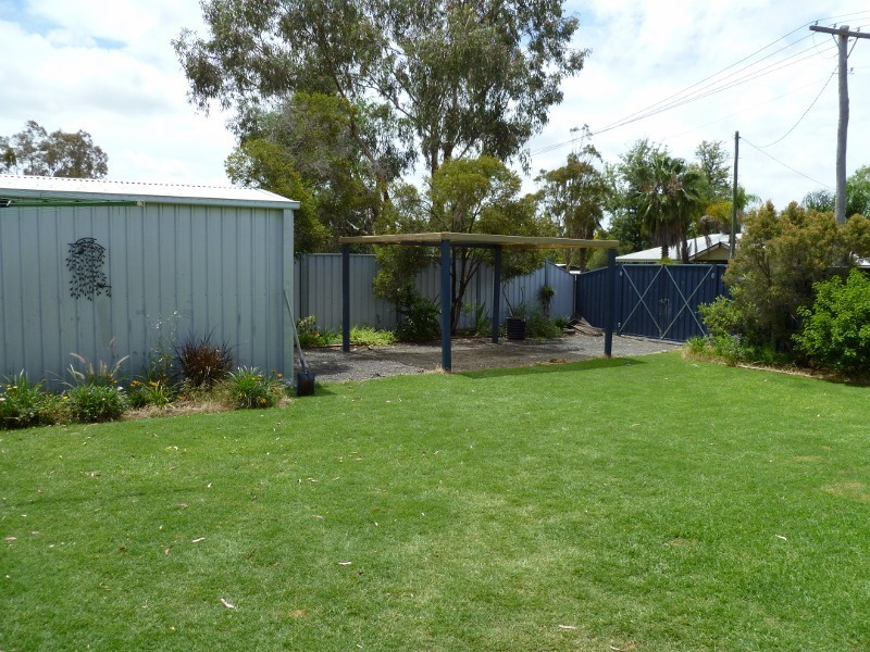 22 McEwan, Roma QLD 4455