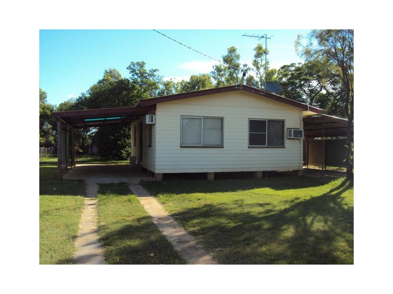 138 THISTLE STREET, Blackall QLD 4472