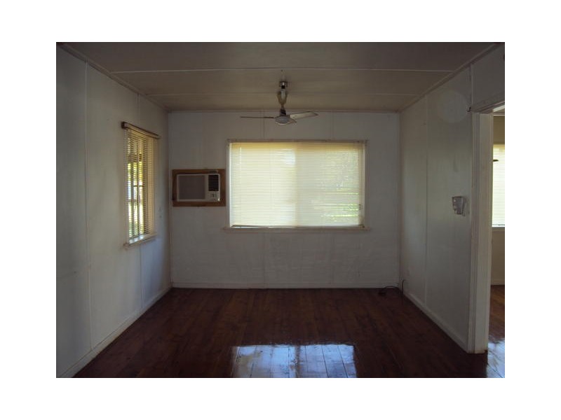 138 THISTLE STREET, Blackall QLD 4472