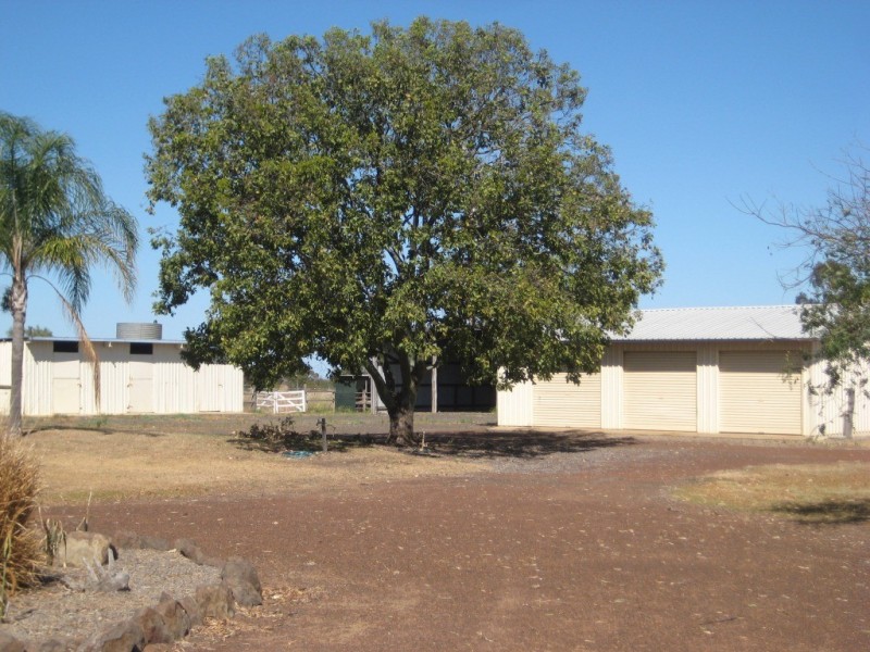 137 Sandalwood Avenue, Dalby QLD 4405