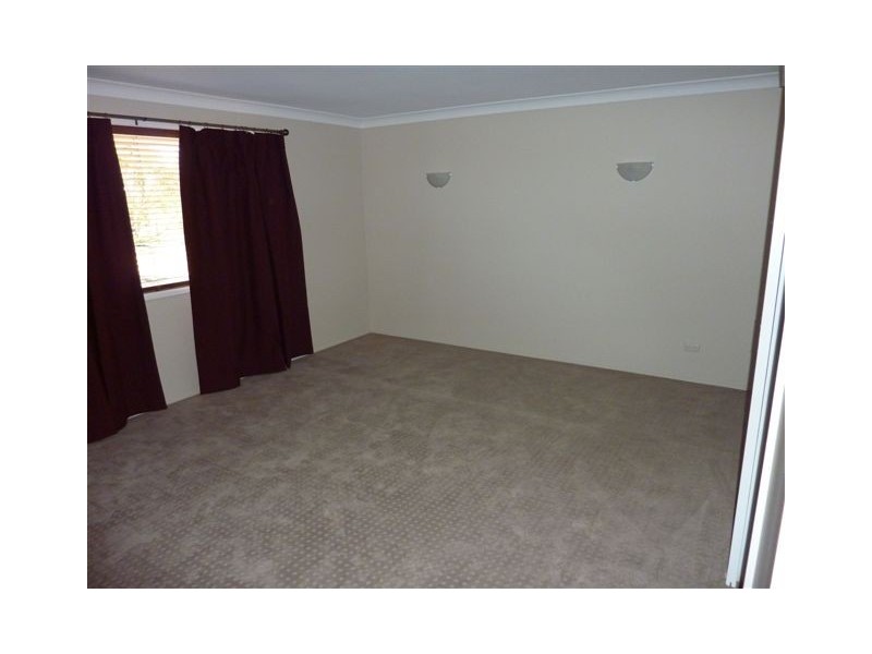 137 Sandalwood Avenue, Dalby QLD 4405