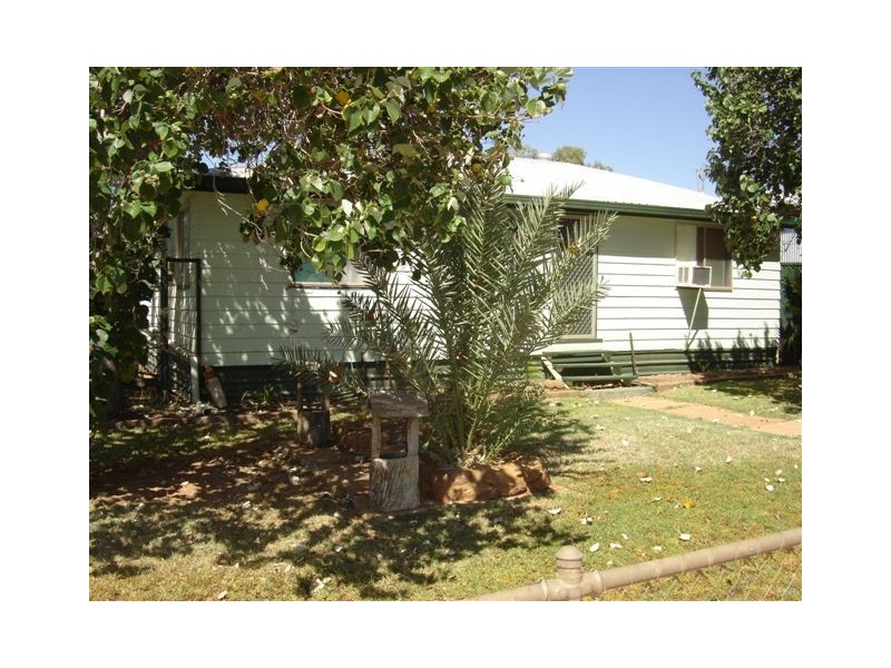 4 Brolga St, Quilpie QLD 4480