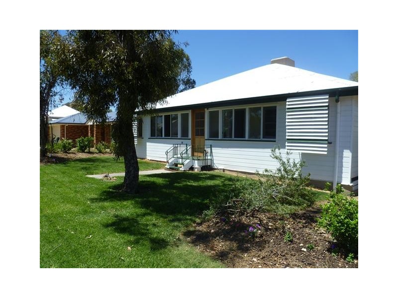 36 – 38 Lovell street, Roma QLD 4455