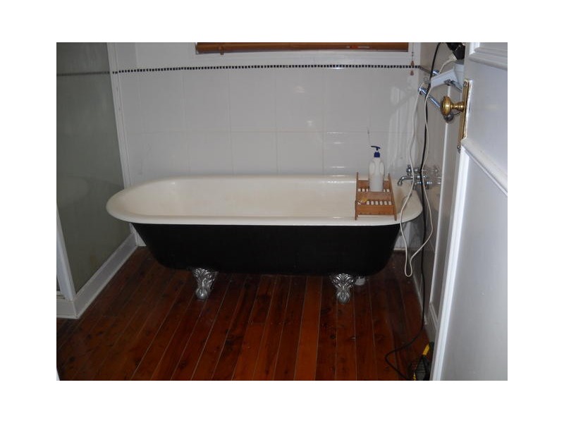 70 ALEXANDER, Surat QLD 4417