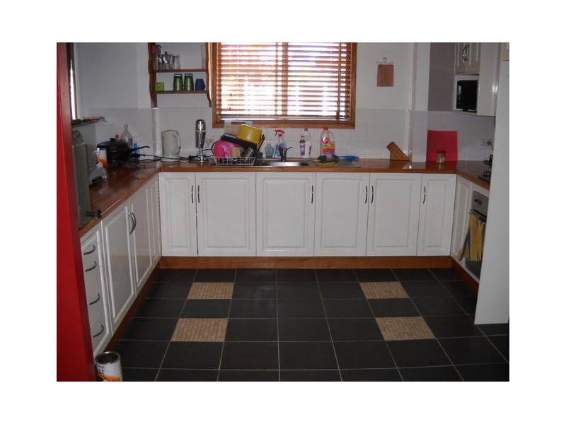 70 ALEXANDER, Surat QLD 4417