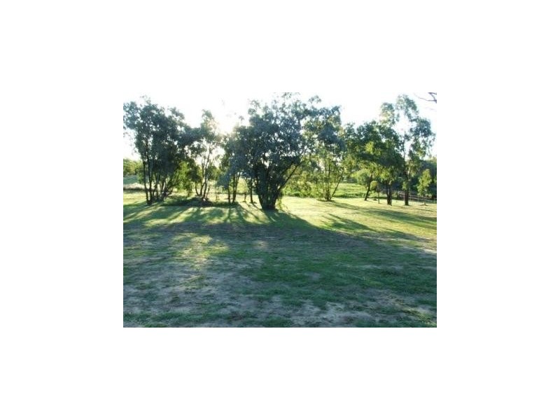 285-287 Alfred Street, St George QLD 4487