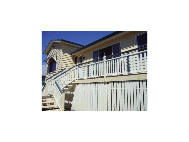 24 CORDELIA STREET, Surat QLD 4417