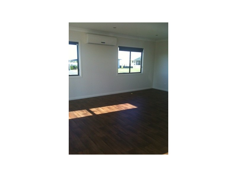 26 Robusta Drive, Roma QLD 4455