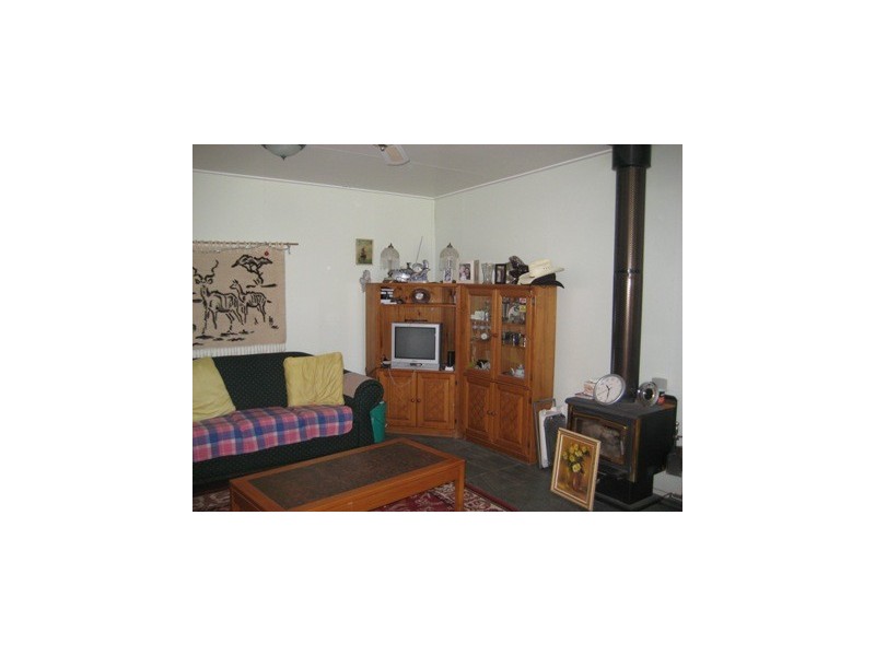 18  Jimbour Street, Jandowae QLD 4410