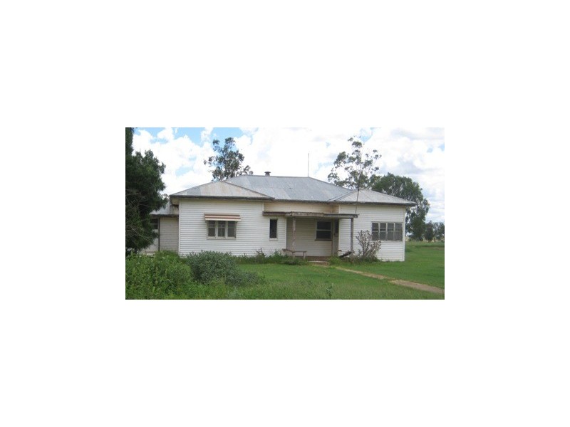 ” Gavonni “, Bowenville QLD 4404