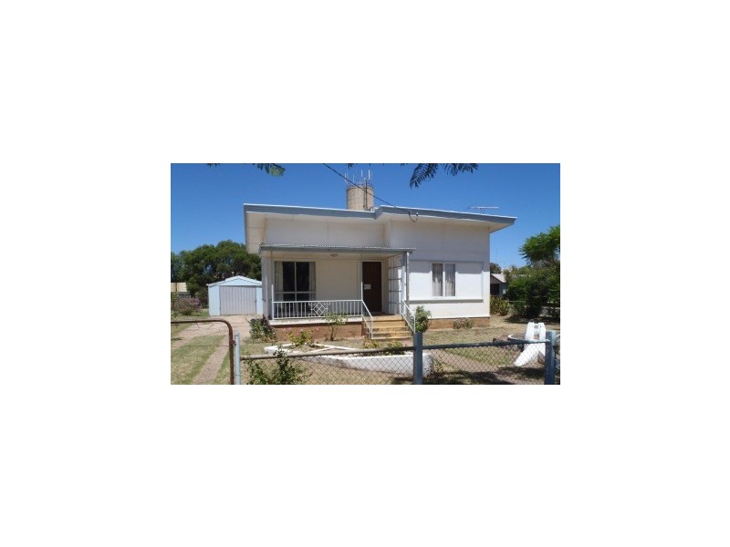 30 Henry Street, St George QLD 4487