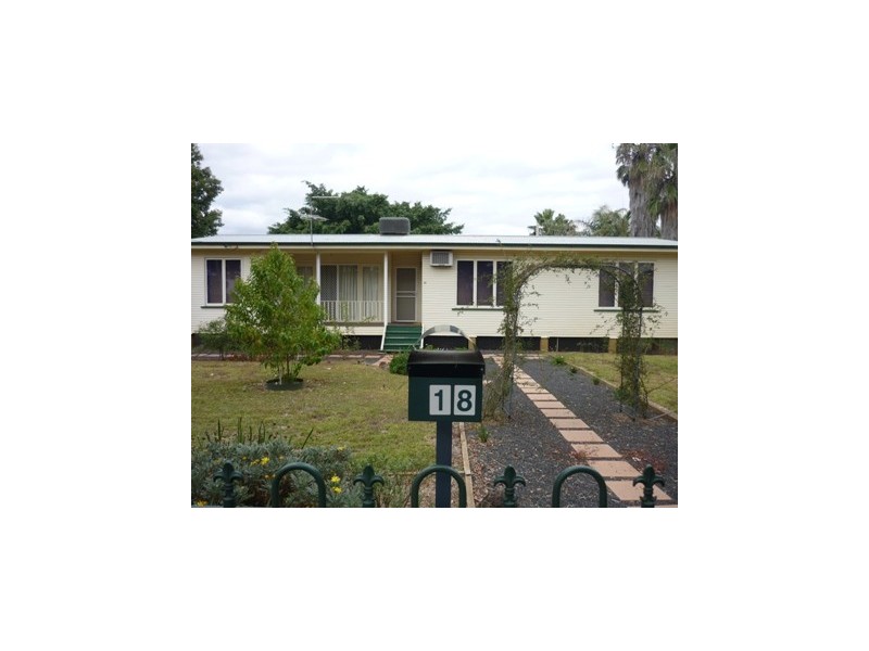 18 Victoria St, St George QLD 4487