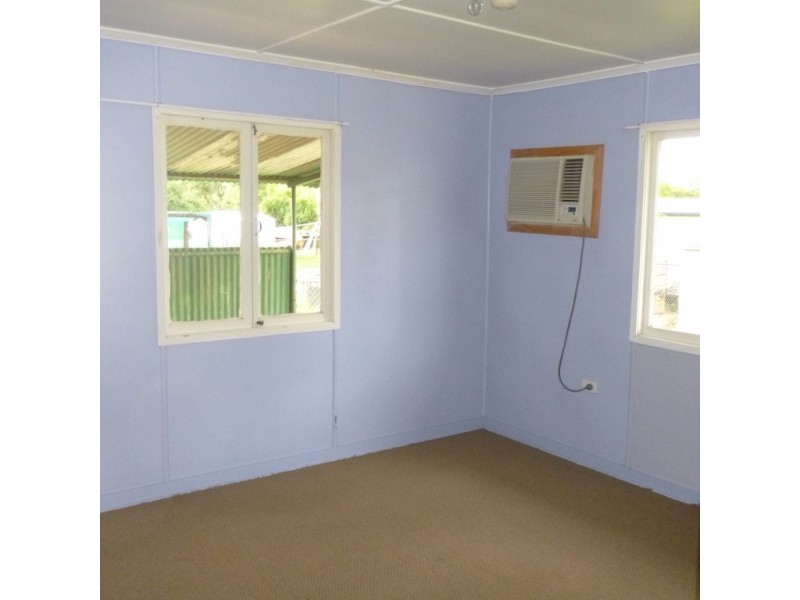 49 Church Street, St George QLD 4487