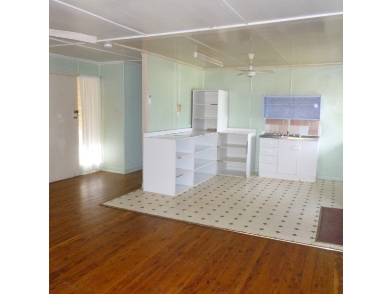 49 Church Street, St George QLD 4487