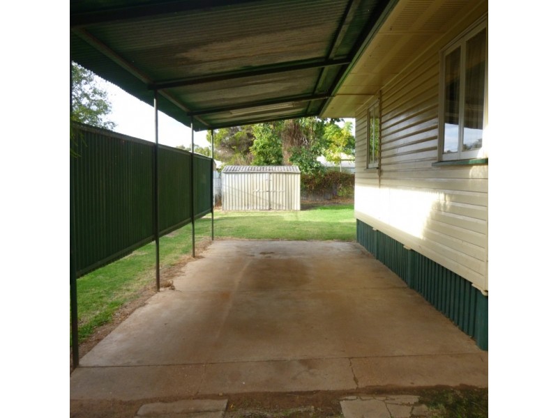 49 Church Street, St George QLD 4487