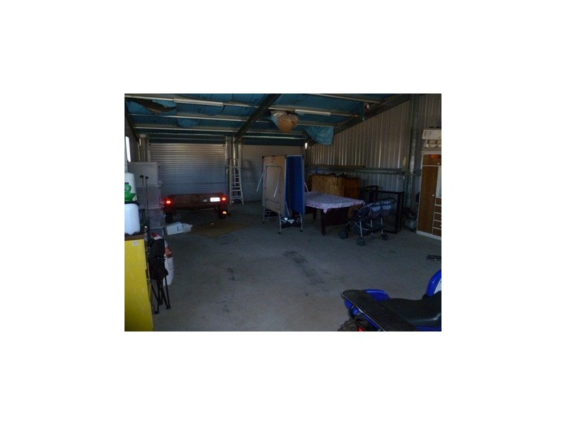 24 ELMER ST, Roma QLD 4455