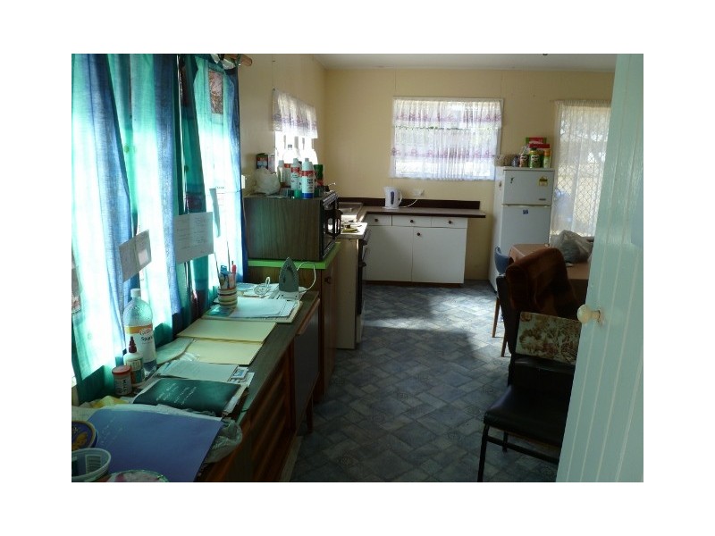 30 CORONATION, Injune QLD 4454