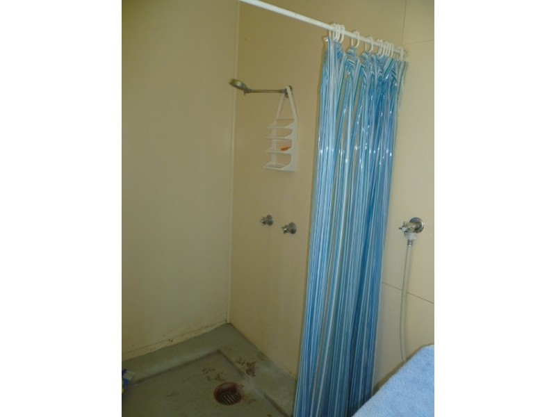 30 CORONATION, Injune QLD 4454