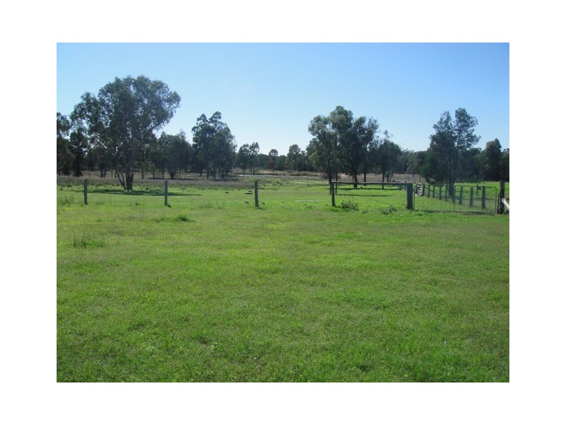 Miles QLD 4415