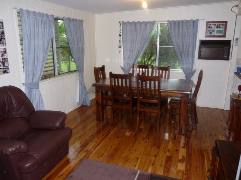 46 North Street, Taroom QLD 4420