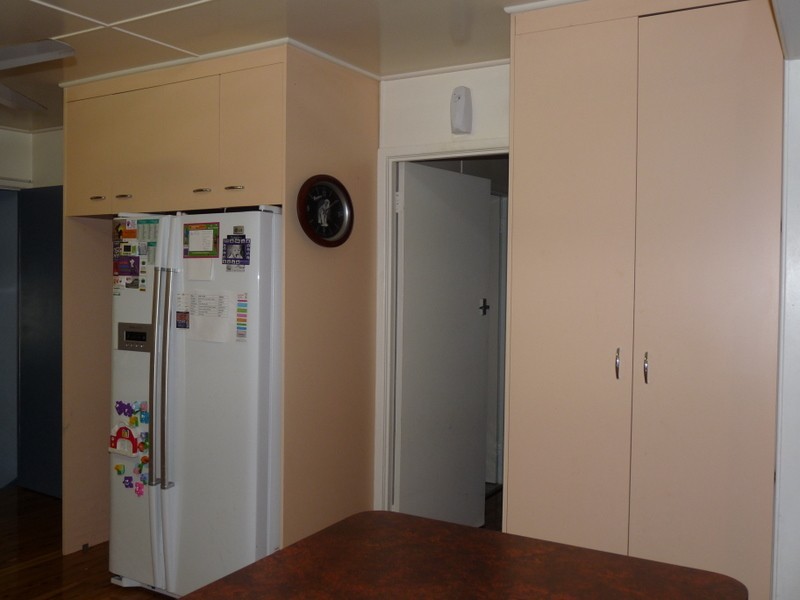 46 North Street, Taroom QLD 4420