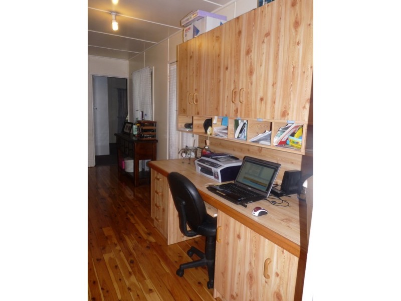 46 North Street, Taroom QLD 4420