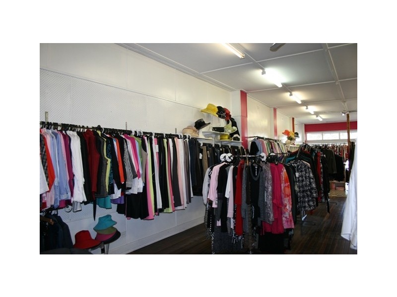 48 MURILLA STREET, Miles QLD 4415