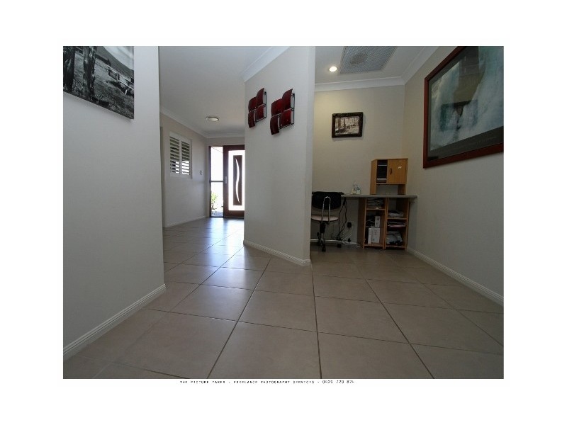 7 BEETSON DRIVE, Roma QLD 4455