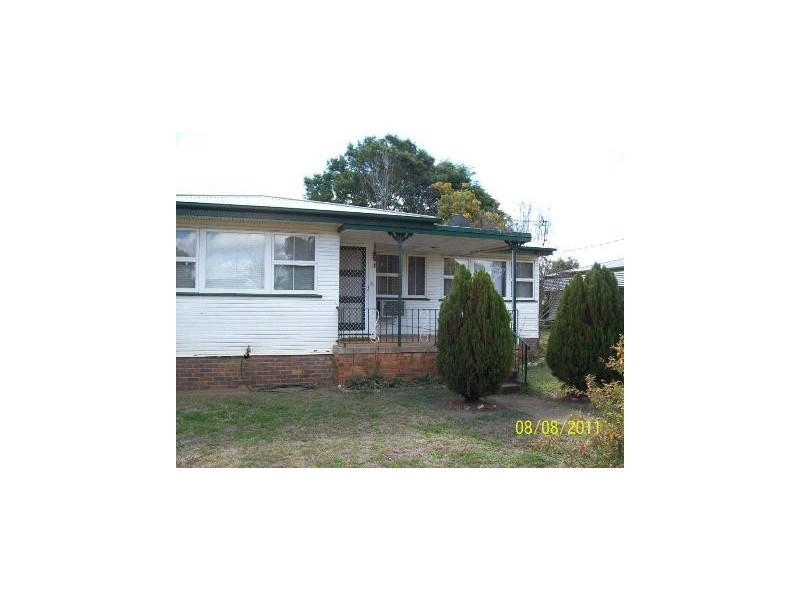 9 Anne Street, St George QLD 4487