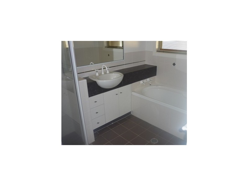 86 Alfred Street, St George QLD 4487