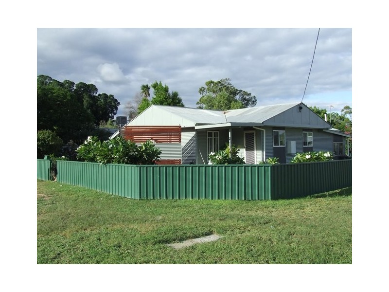 6 Lark Street, Longreach QLD 4730