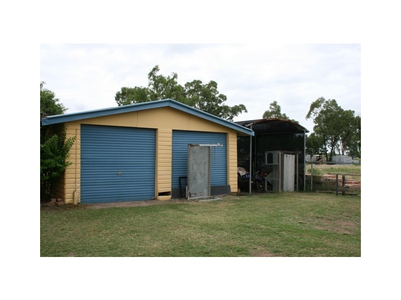 17 WILSON STREET, Condamine QLD 4416