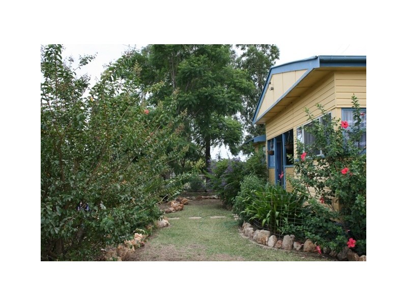 17 WILSON STREET, Condamine QLD 4416